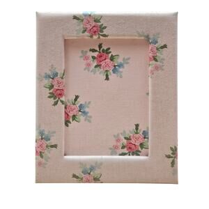 Vintage Fabric Padded Photo Picture Frame Pink w/Roses for 5" x 7" Country Chic